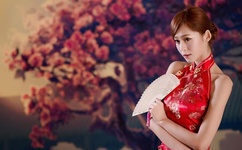 迈开腿尝尝你的草莓意思